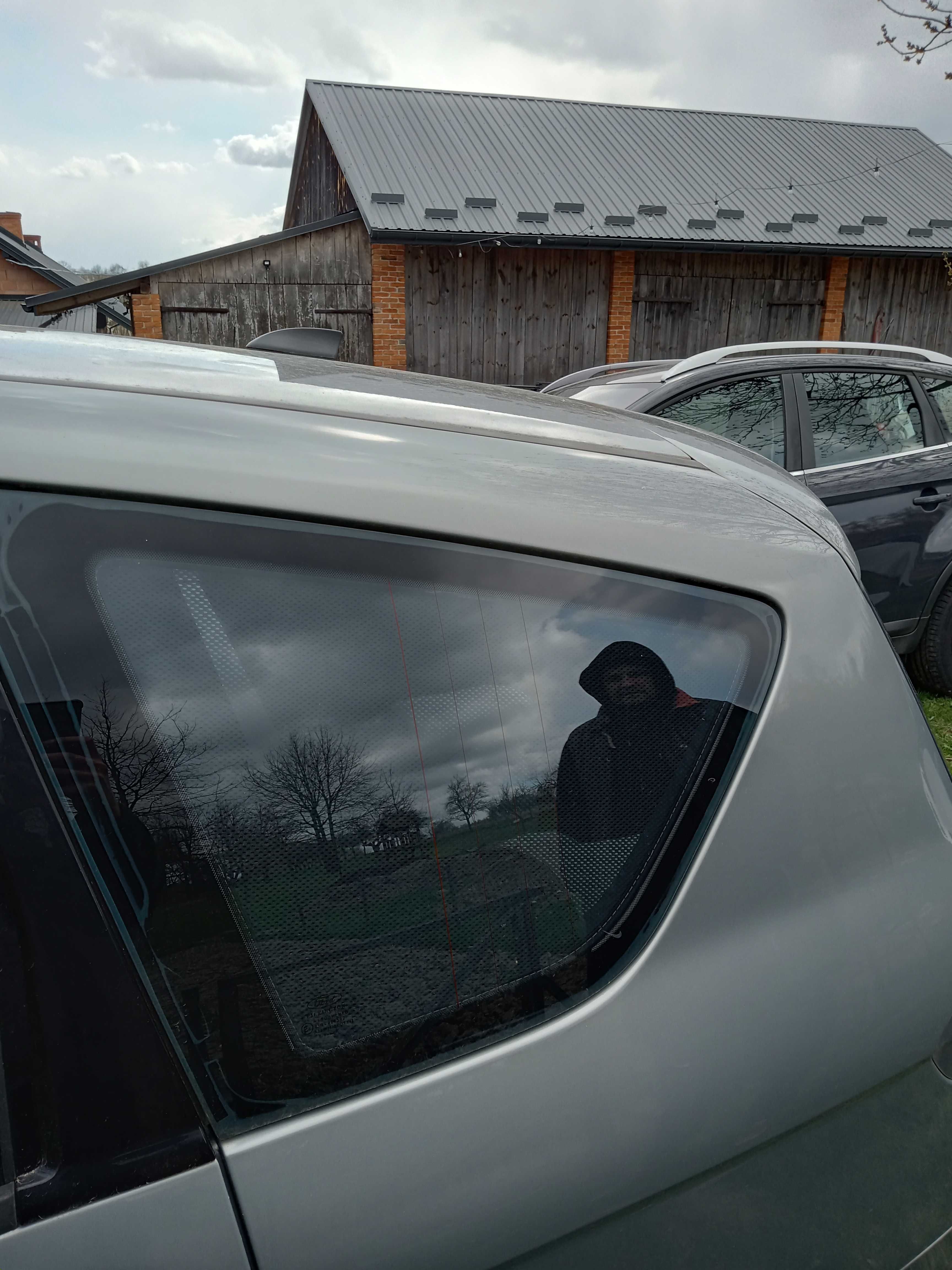 Szyba karoserii lewy tył FORD S-MAX MK1