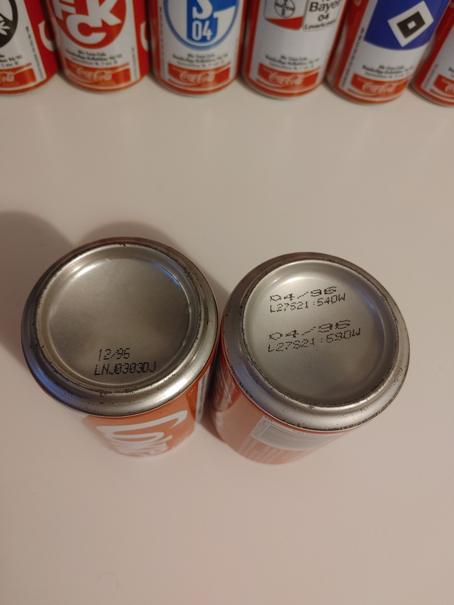 Coca-cola Zestaw 18 Pełne Puszki z 1996r SPRAWDŹ