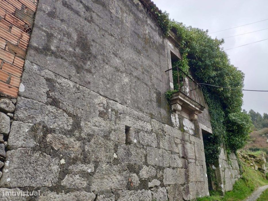 Moradia para Reconstrução em Roge, Vale de Cambra