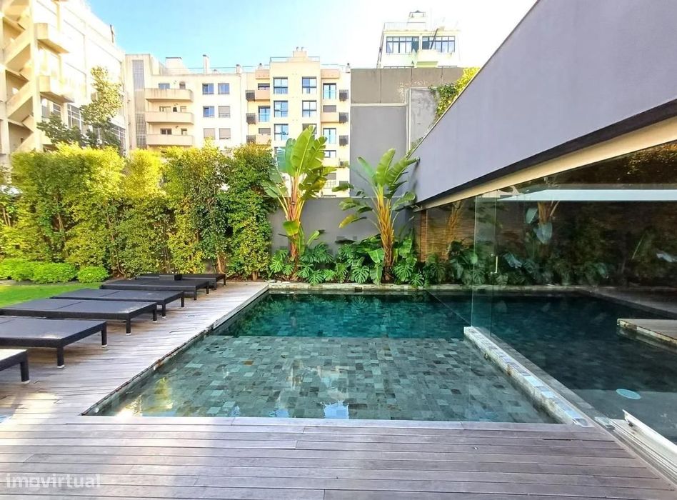 Apartamento T2 | Condomínio Luxo | Avenidas Novas