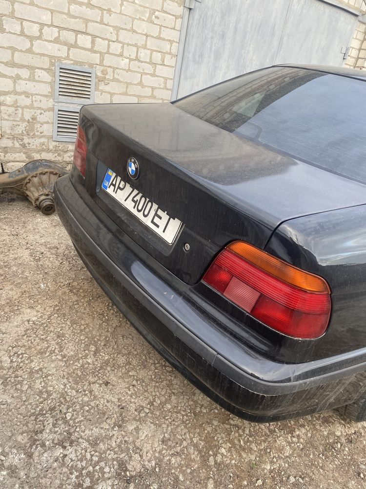 Продам BMW 520