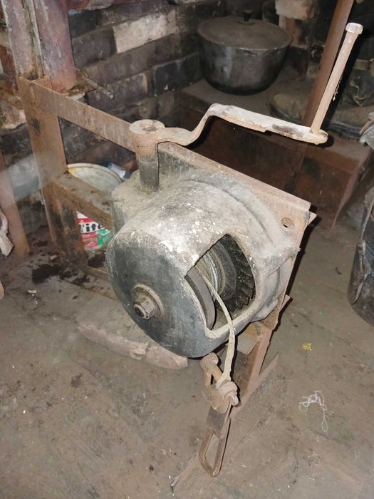 Лебідка черв'ячна ручна