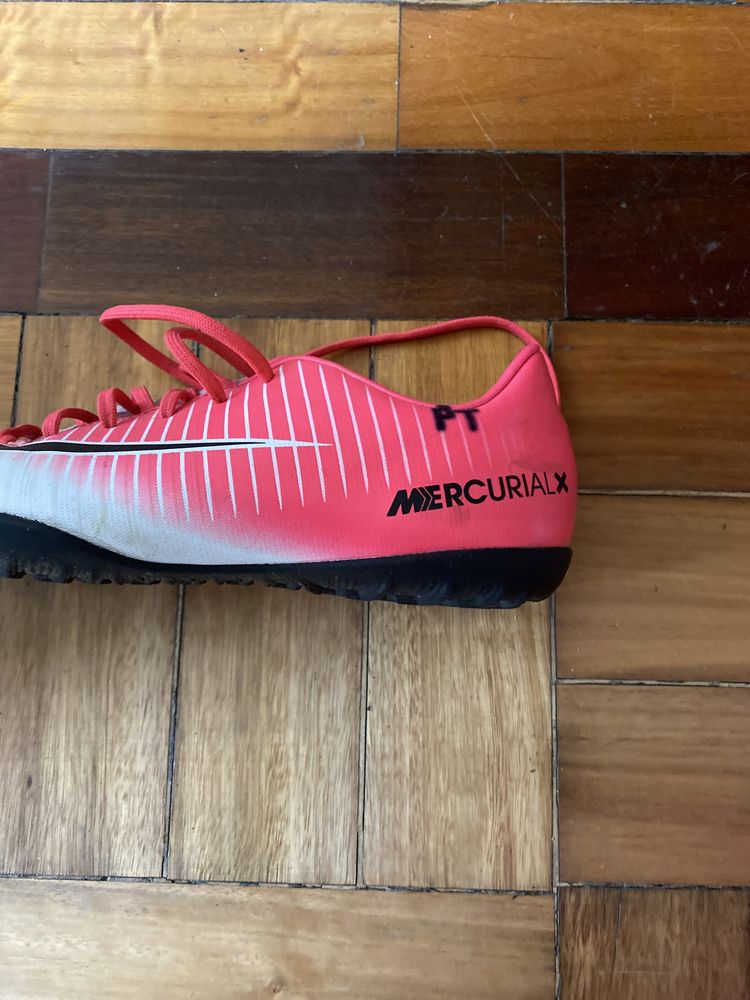 Chuteiras Futsal Mercurial