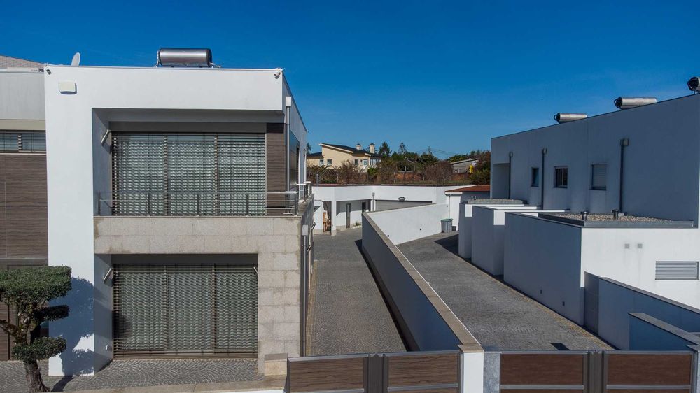 Moradia Geminada T4 - Santa Maria da Feira