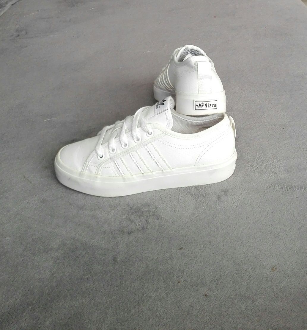Jak nowe Adidas Nizza oryginalne białe buty sportowe rozm 36 2/3 37