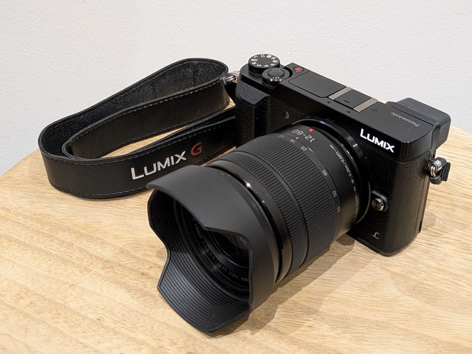 aparat Panasonic Lumix GX80 + 12-60 mm + karta SD + torba i ładowarka