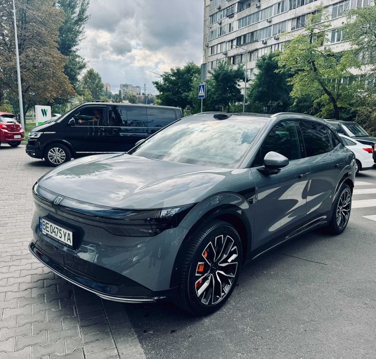 Продам Zeekr 7X 2025 (100 кВт, топова комплектація, задній привід)