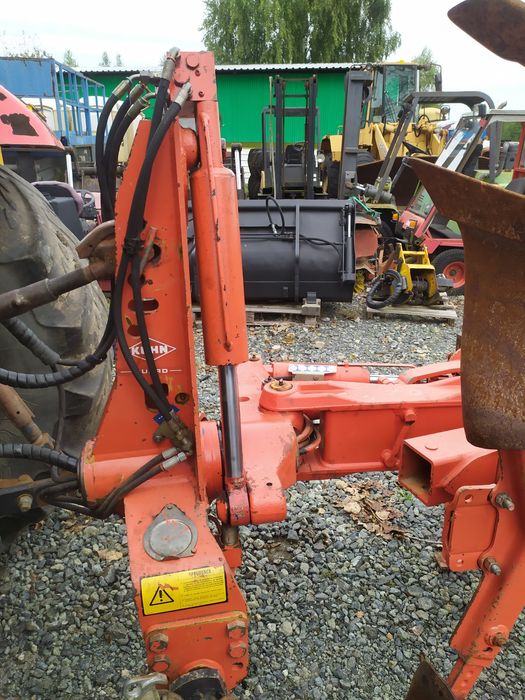 Kuhn Vari-Master 120 vario 5 skibowy 4+1