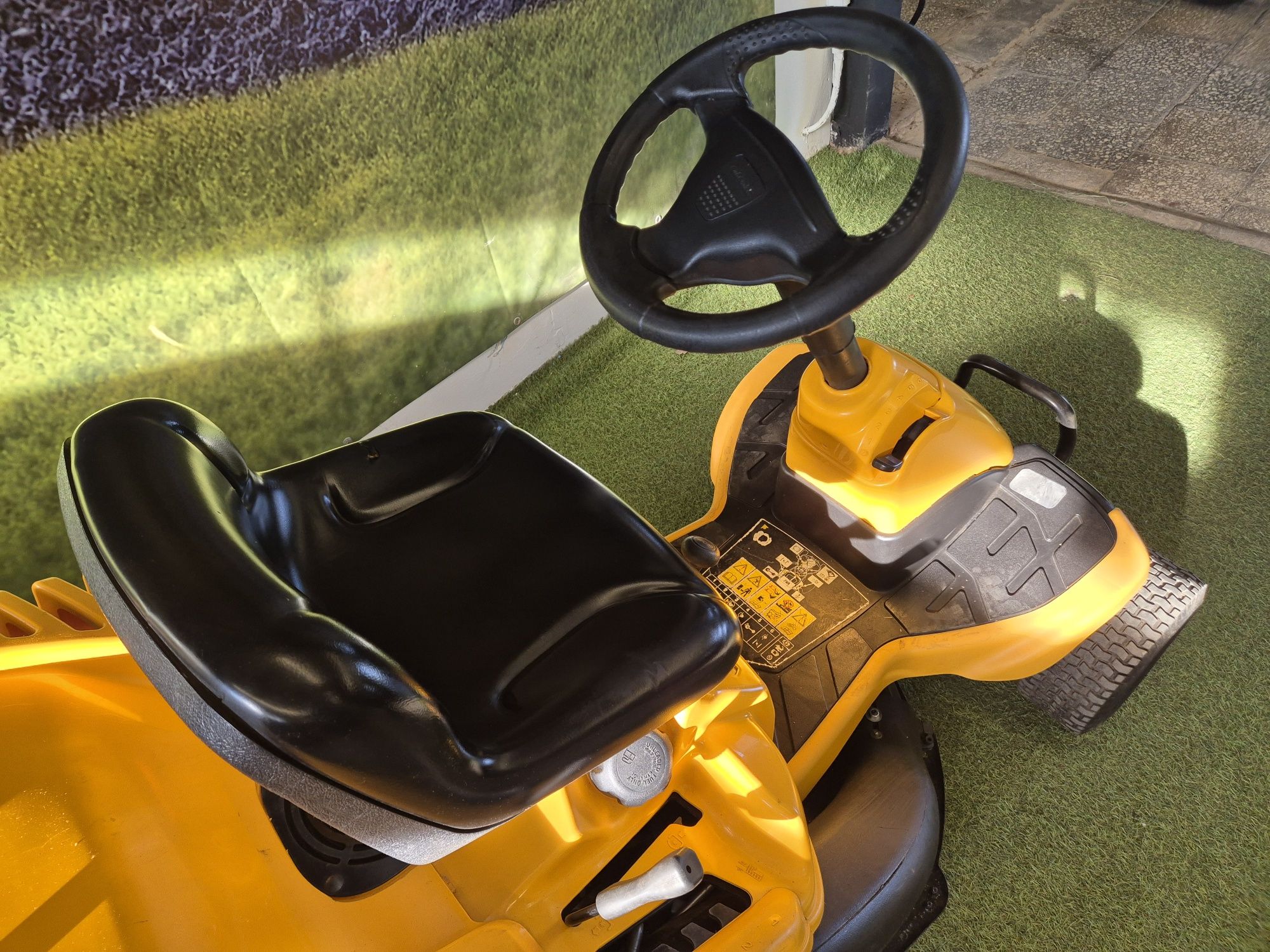 Traktorek kosiarka Cub Cadet 13KM pompa oleju automat zwinna zgrabna