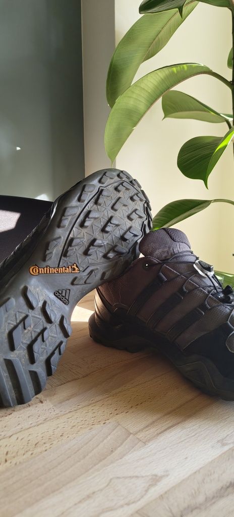 Tenis Adidas Terrex GORE-TEX