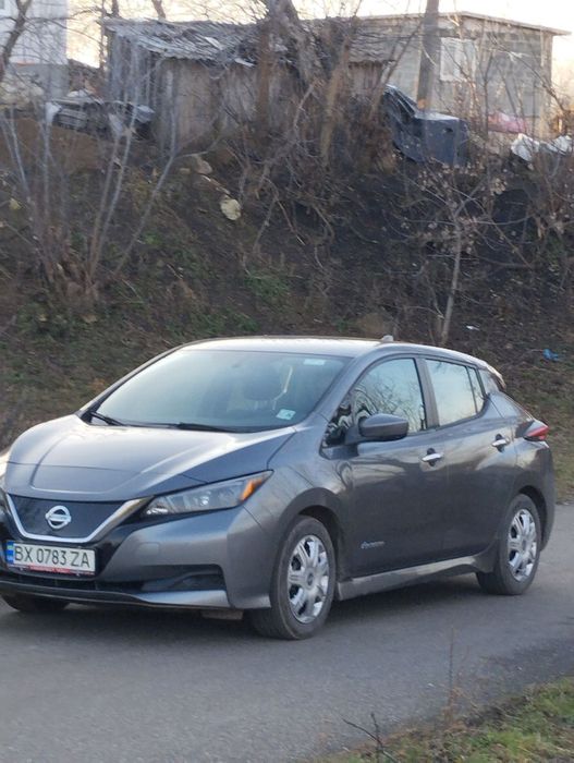 Nissan Leaf 2019 II  •