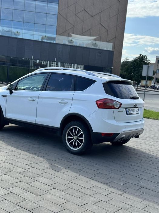 Продається чудовий позашляховик