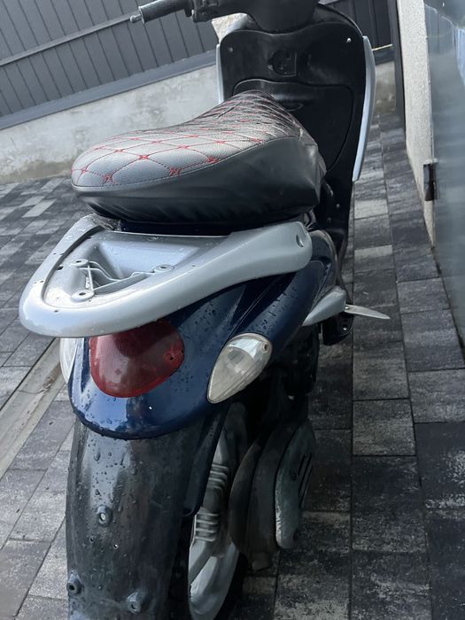 Скутер piaggio liberti