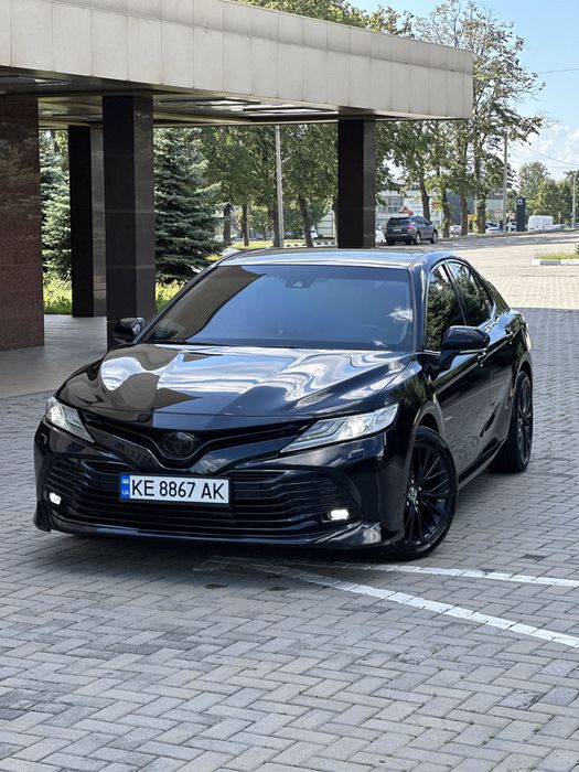 Продам Toyota Camry 70 Официальная 2.5 бензин/газ автомат.Premium Plus
