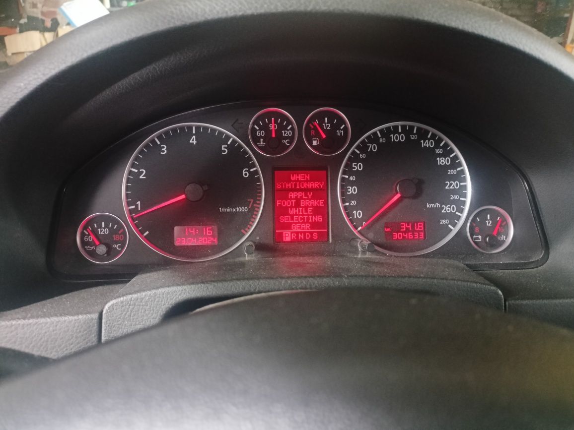 Audi A6 C5 4.2 V8