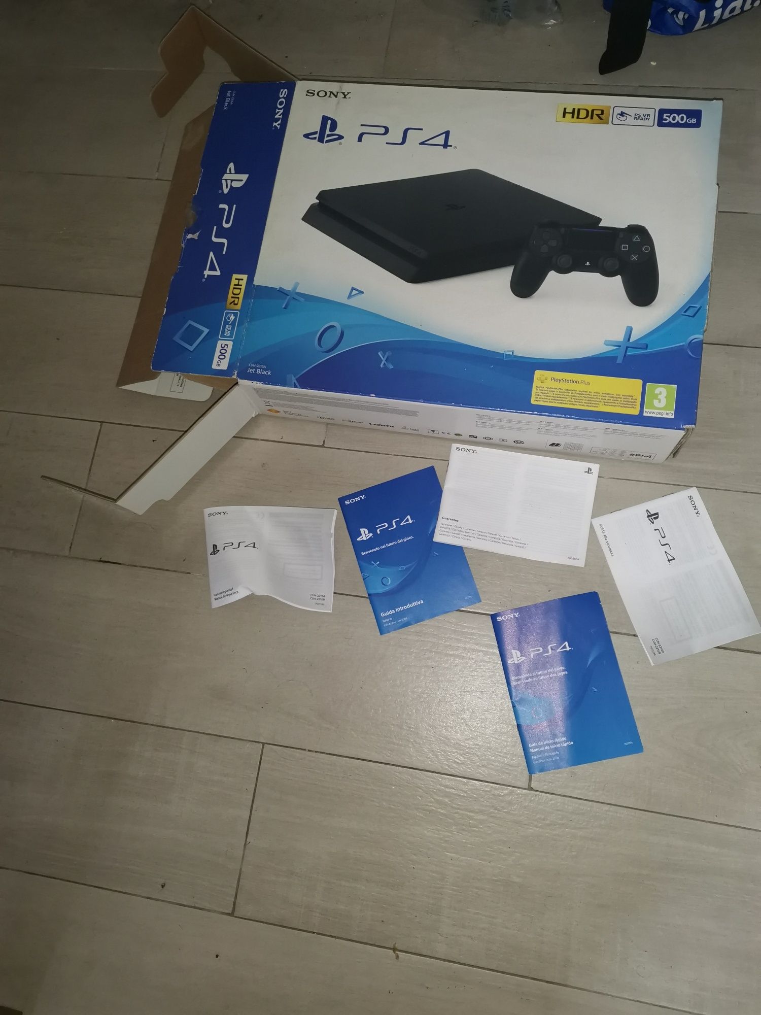 Ps4 slim impecável