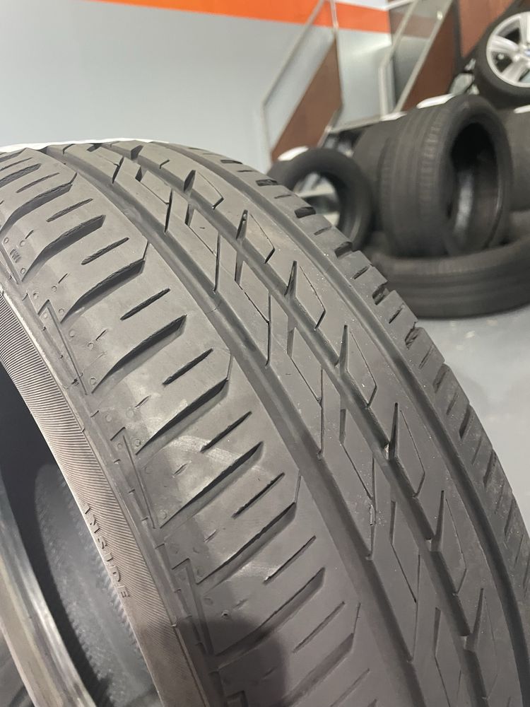 Pneus 185-60-R15