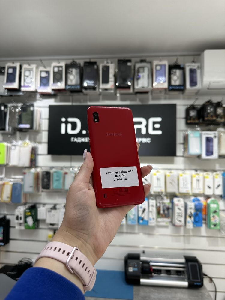 Б/У Мобільний Телефон Samsung Galaxy A10 2/32 Gb Red з гарантією