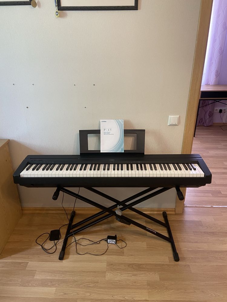 Цифрове піаніно YAMAHA P-45 + стійка + чохол
