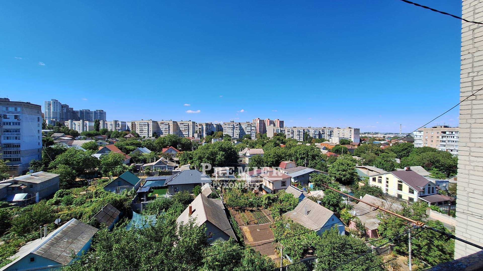У продажу кімната 17 кв. у гуртожитку