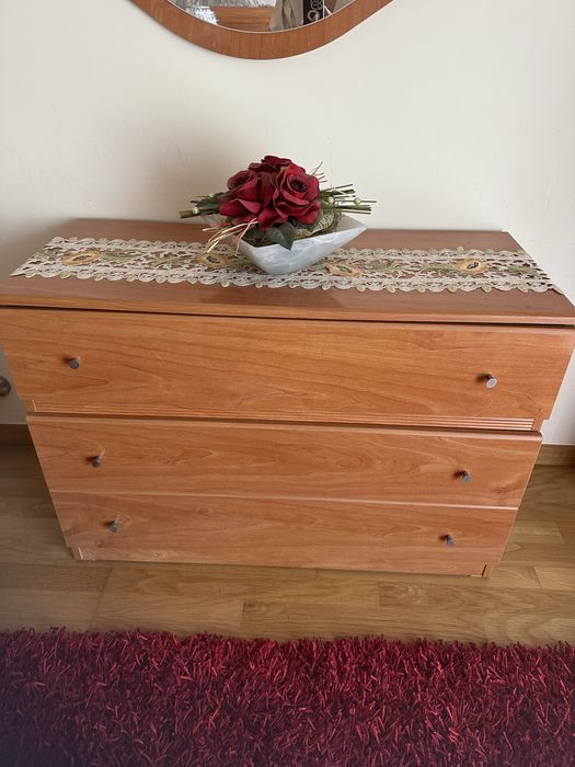 Cama de casal como nova