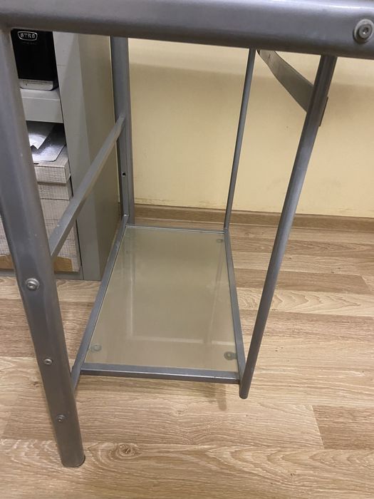 Biurko szklane 130/70