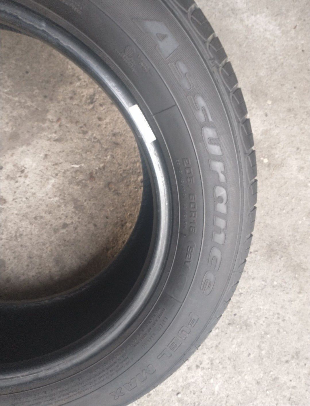 Goodyear Assurance Fuell Max 205/60R16 Lato Para