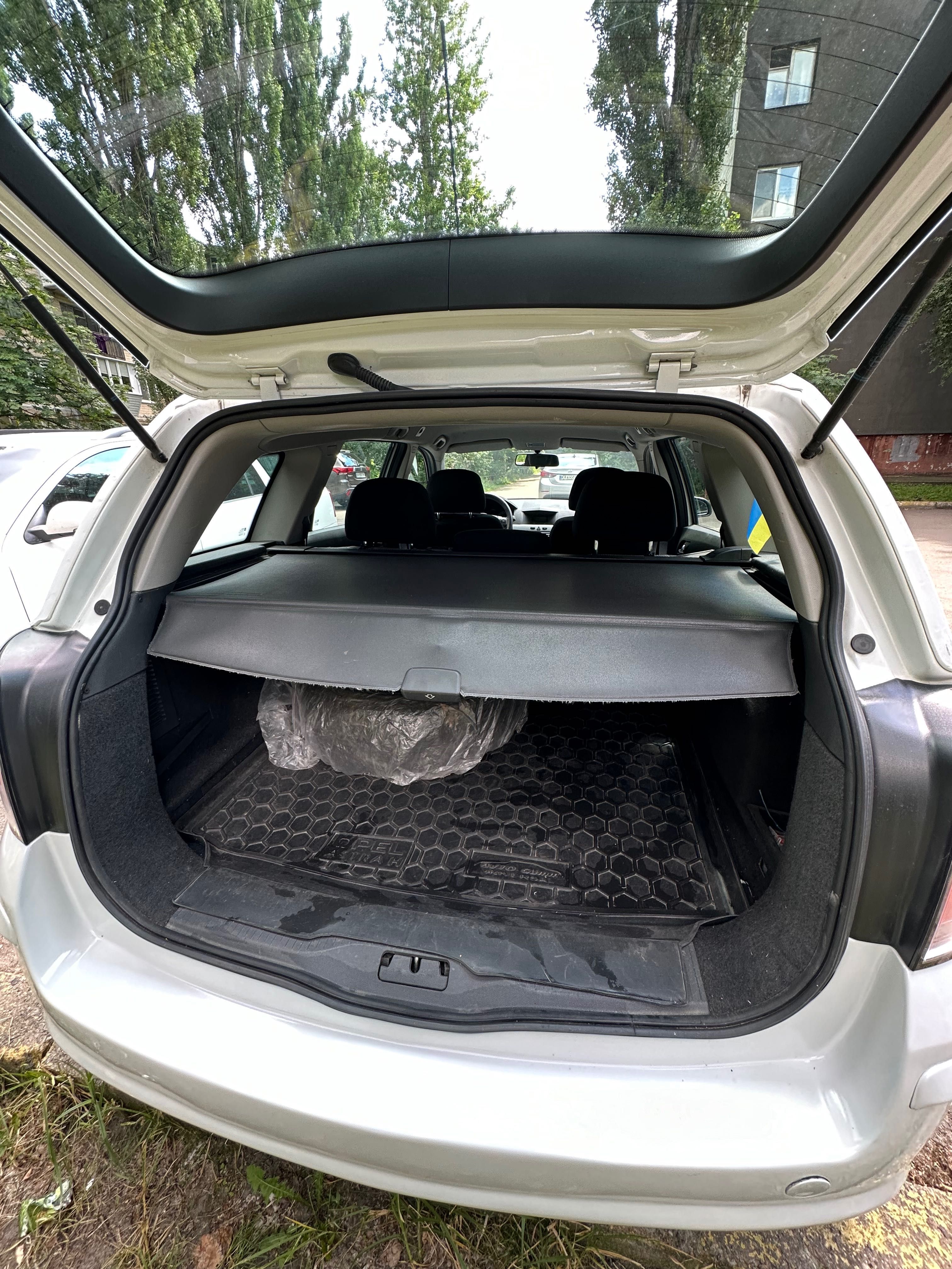 Opel Astra H 1.6 Газ/Бензин 2009