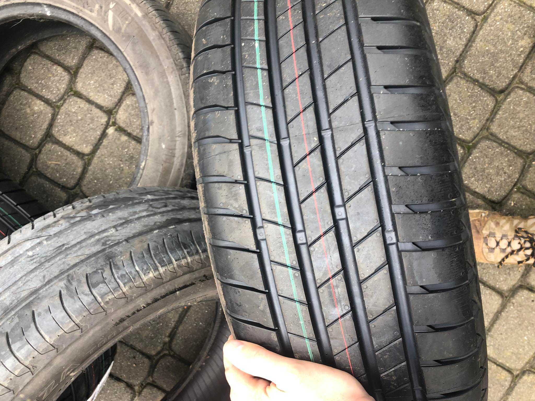 4 × Bridgestone Turanza T005 215/60R16 95 V - dwie nowe, dwie używane