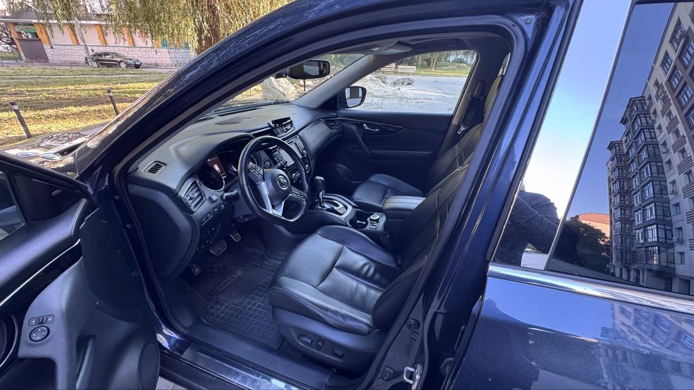 Продам власне авто Nissan Rogue 2016 SL PREMIUM