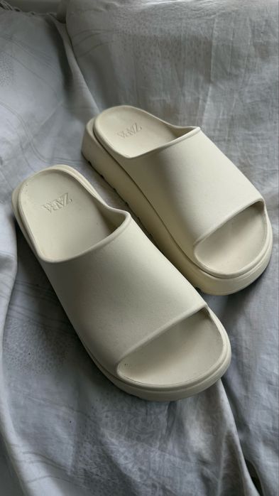 тапочки тапки на платформе от Zara