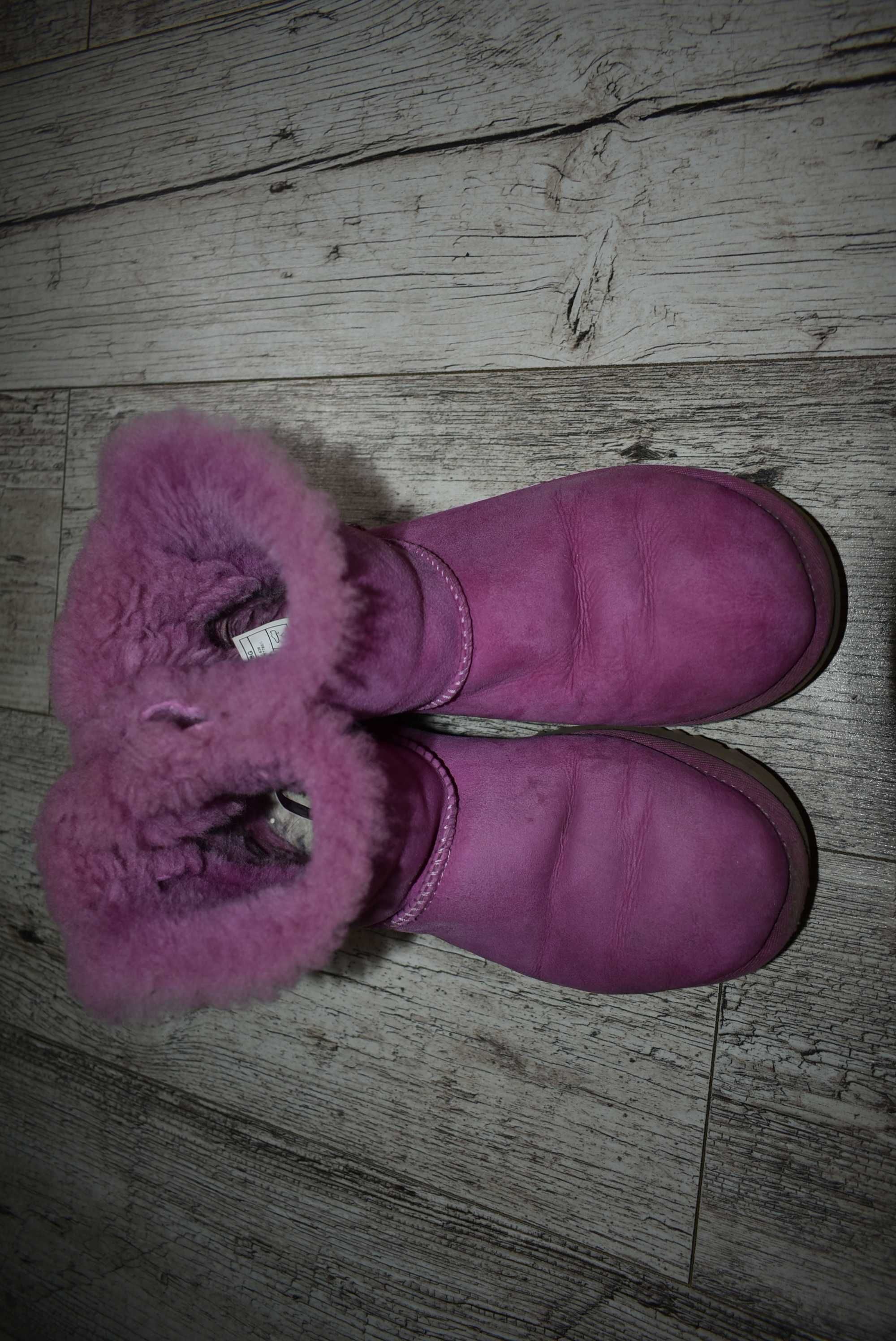 Жіночі  короткі уггі UGG 36- 37р