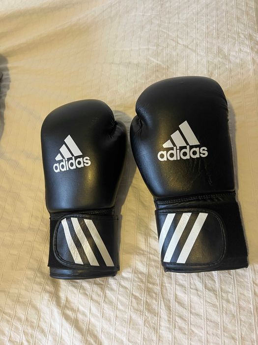 Luvas Outshock e Luvas Adidas Speed50