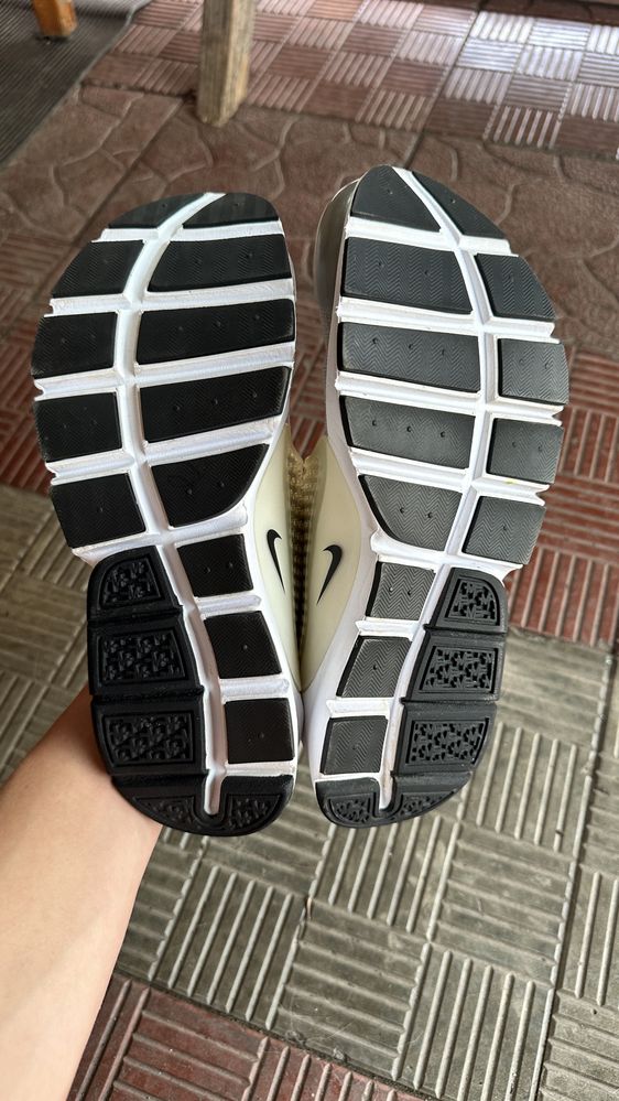 Кроссовки найк сок дарк (NIKE SOCK DART)