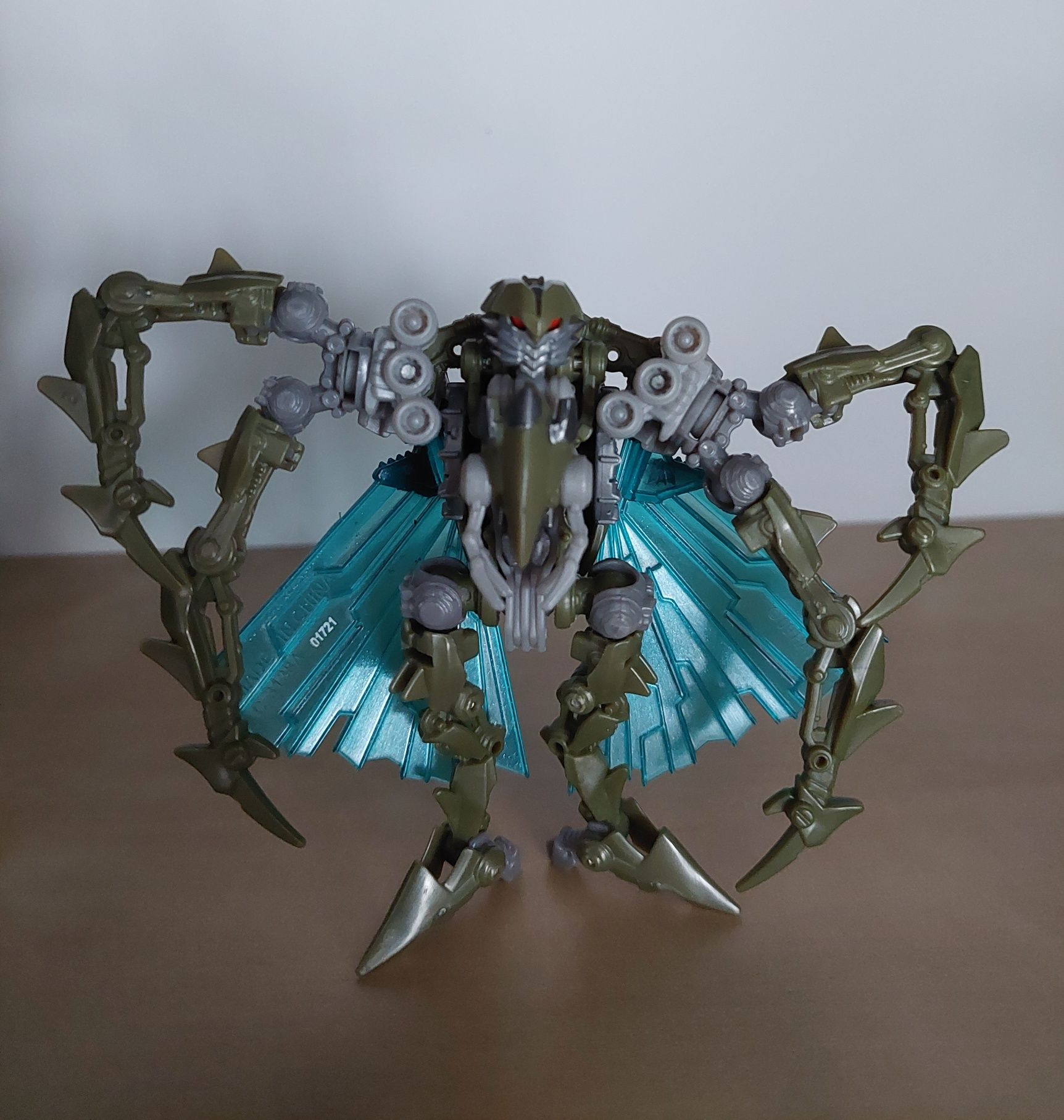 Transformers ROTF Hunt For The Decepticons Scout Class Insecticon