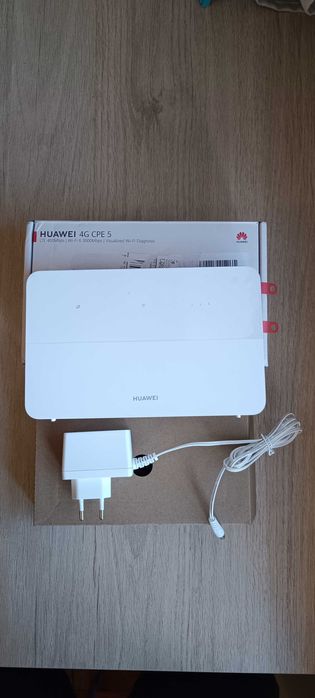 Router Huawei B636 4G+ CPE 5 [Como Novo]
