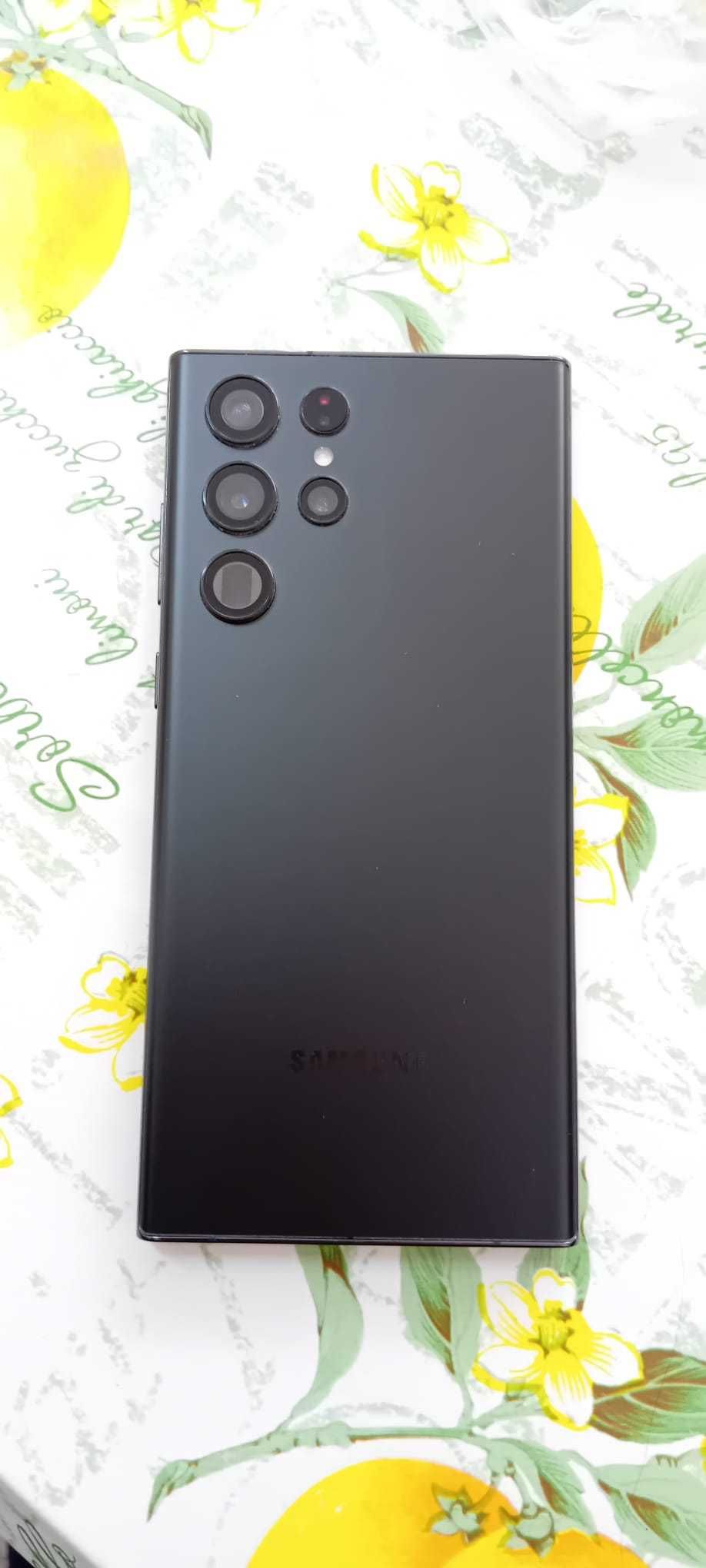 Samsung Galaxy S22 Ultra 256 GB Desbloqueado – Como Novo