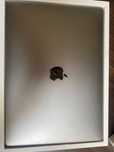 MacBook pro 13 M1 8GB 256GB SSD