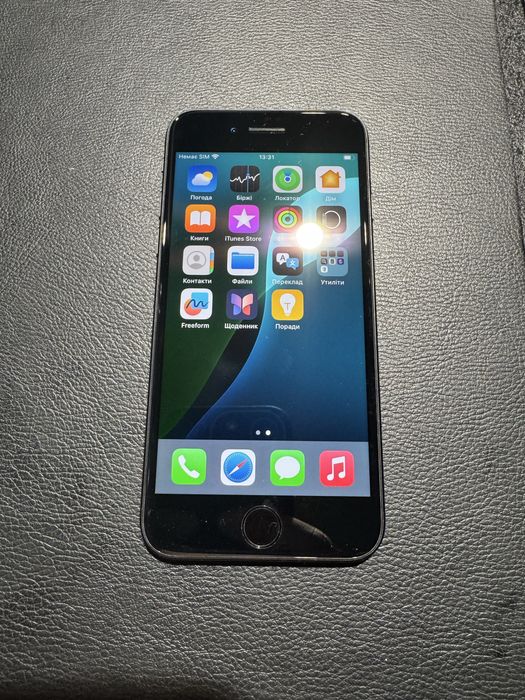 IPhone 8 128GB та iphone SE2020 64Gb Neverlock Space Gray