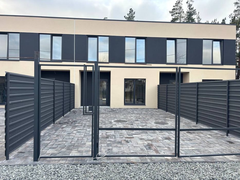 Продам Будинок м. Коростень Таунхаус