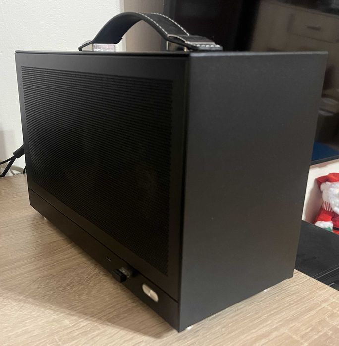 Obudowa SFF Miningeek MiniNeo S300 8,1 l