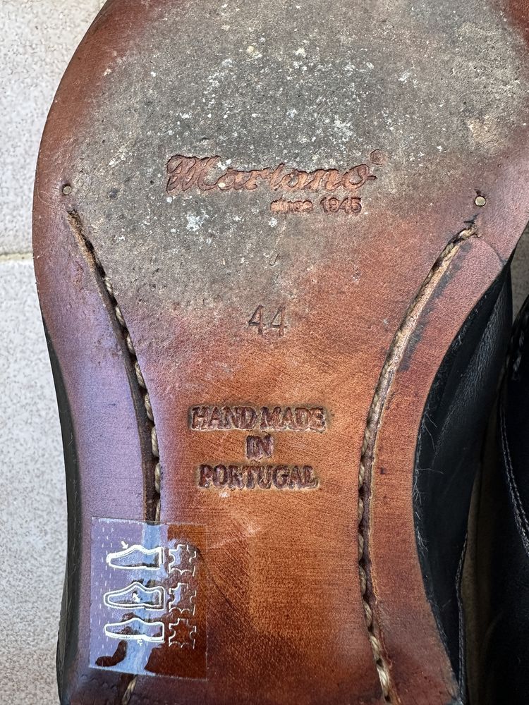 Sapatos pretos Romeu