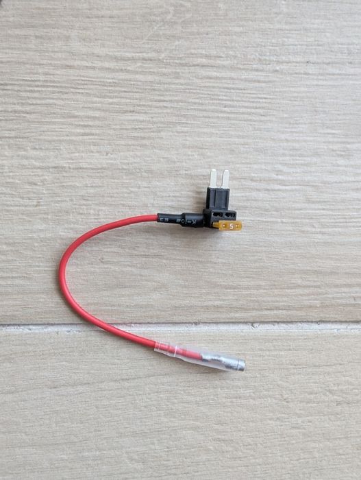 Автомобільні набір запобіжник адаптер 5A 32V