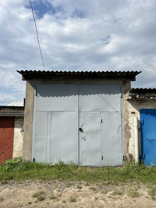 Здам в оренду або продам гаражне приміщення на 2 авто