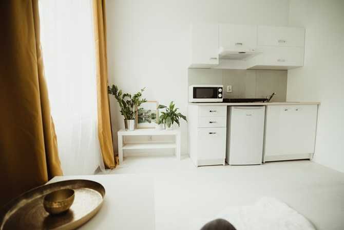 Bytomskich 4A, jasna kawalerka, BRAK PROWIZJI, PROMO