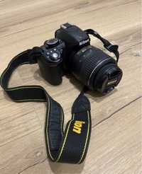 Nikon D3100 з китовим обєктивом 18-55, чохлом, батарейками, зарядним