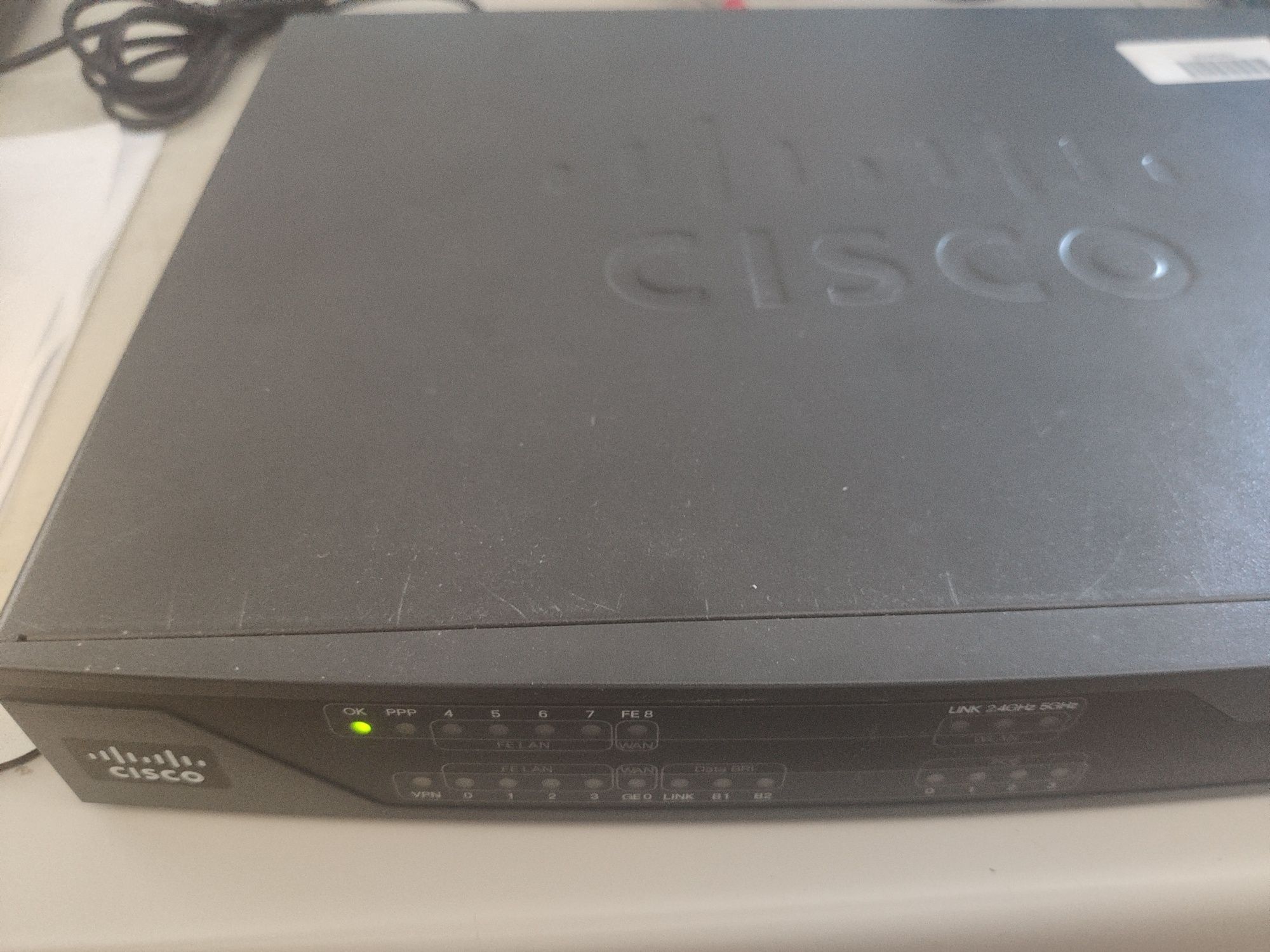 Router Cisco 892