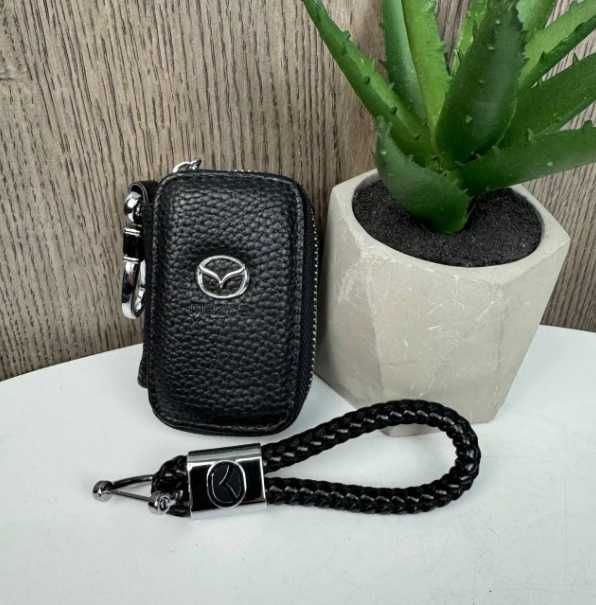 Автомобільний шкіряний чохол брелок для ключів від машини. Є вибір