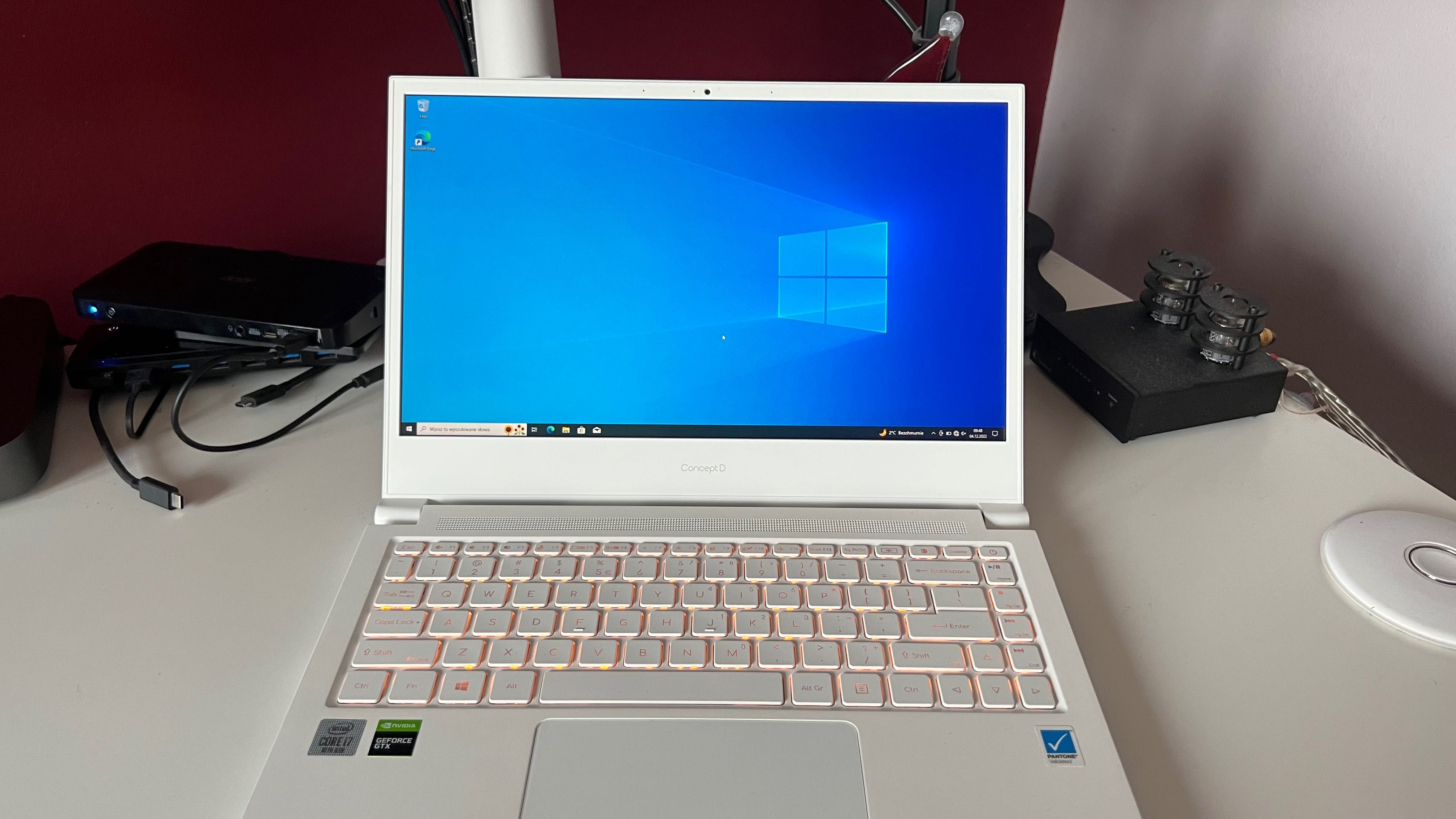 Acer ConceptD 3 CN314-72G - i7-10G - 1Tssd - 16G RAM - GTX 1650TI