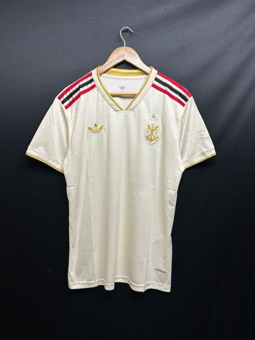 Camisola do Flamengo Especial dourado  25/26 - Envio Rápido
